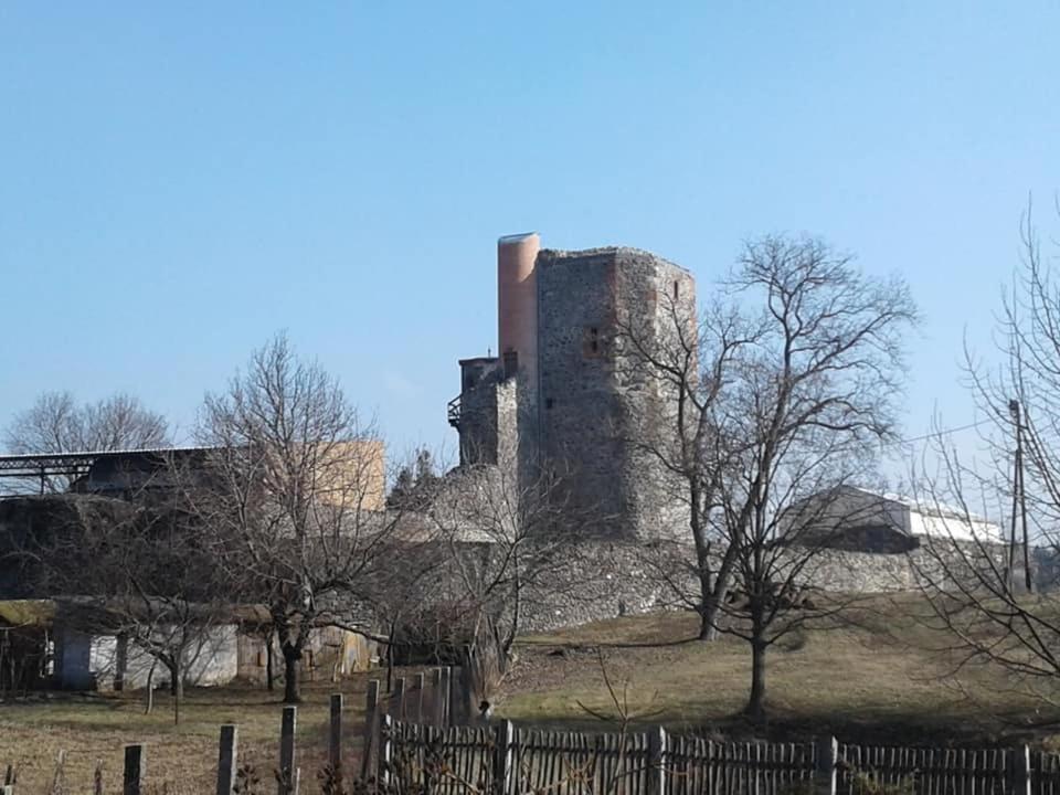 Отель Bari Tanya Kisnana Экстерьер фото
